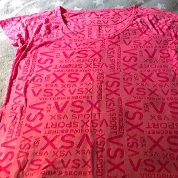 Victoria's Secret Other - Victoria Secrets Sport Top Victoria's Secret Other - Victoria Secrets Sport Top